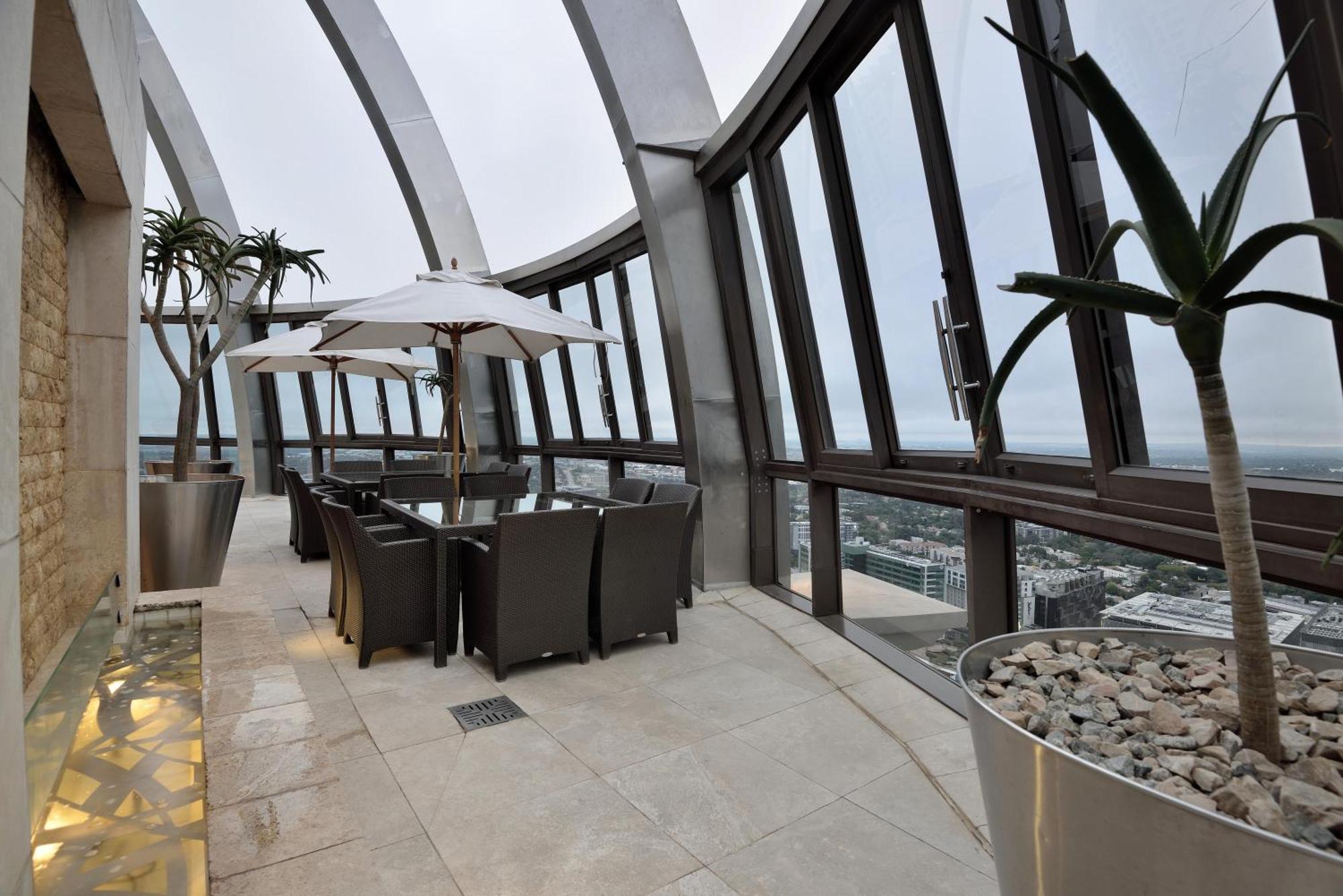 The Michelangelo Towers Hotel Sandton Exterior foto